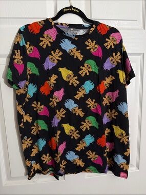 CakeWorthy original trolls Tee